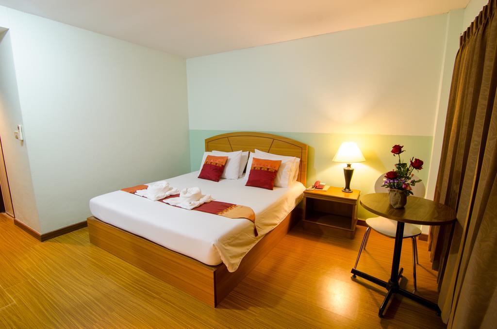 Ranong Garden Hotel Værelse billede